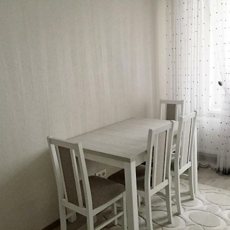 Center Apartment On Albisoara Street Chişinău Extérieur photo
