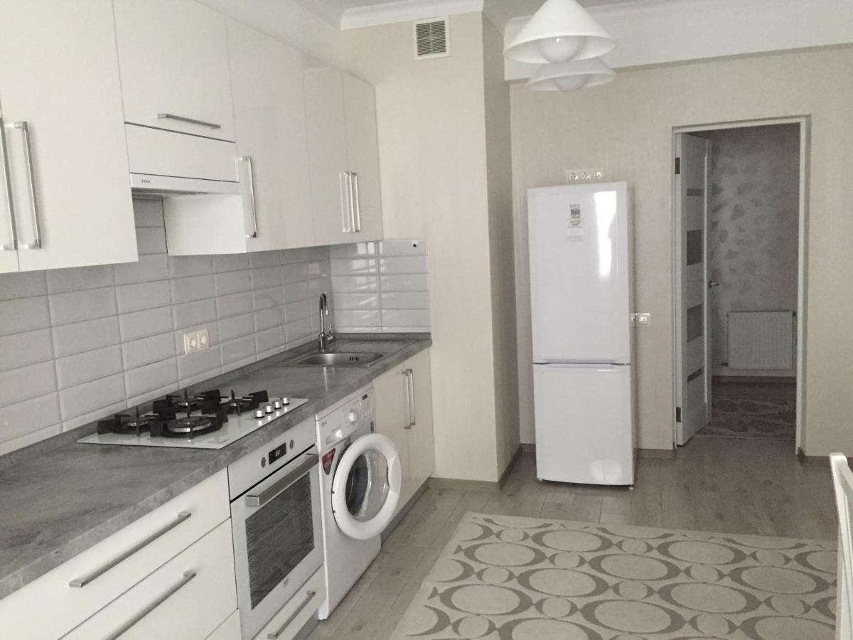 Center Apartment On Albisoara Street Chişinău Extérieur photo