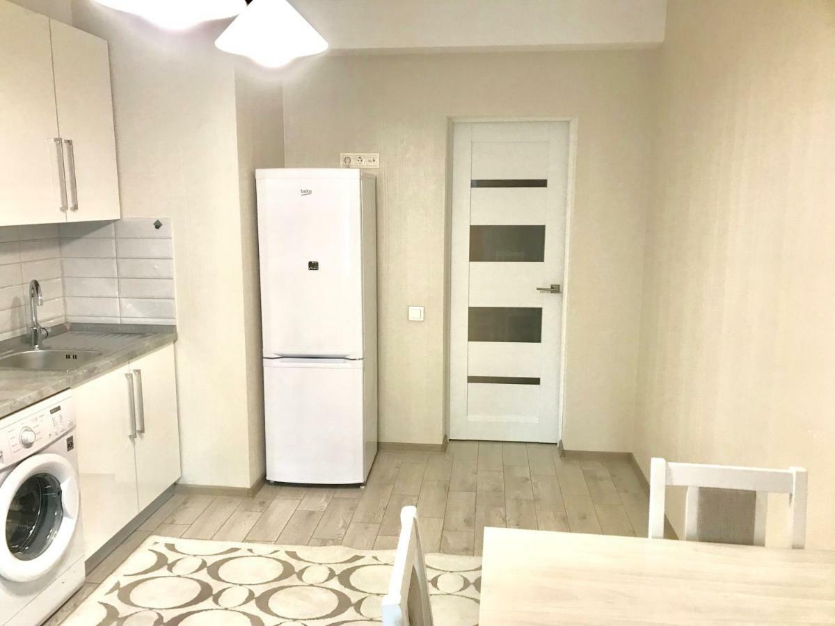 Center Apartment On Albisoara Street Chişinău Extérieur photo